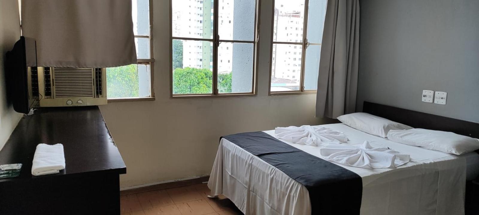Hotel La Rocca, Goiânia Eksteriør billede